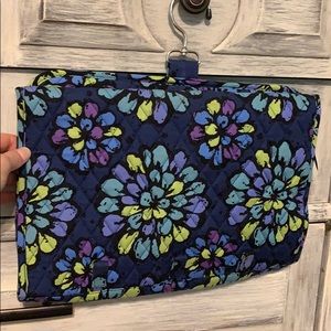 Vera Bradley hanging organizer
